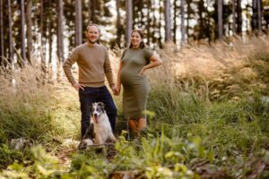 Babybauchshooting-Herbstwald-Sabrina-Matthias